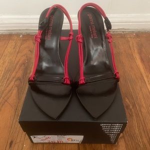 Gianni Mellani Vintage strappi heels.